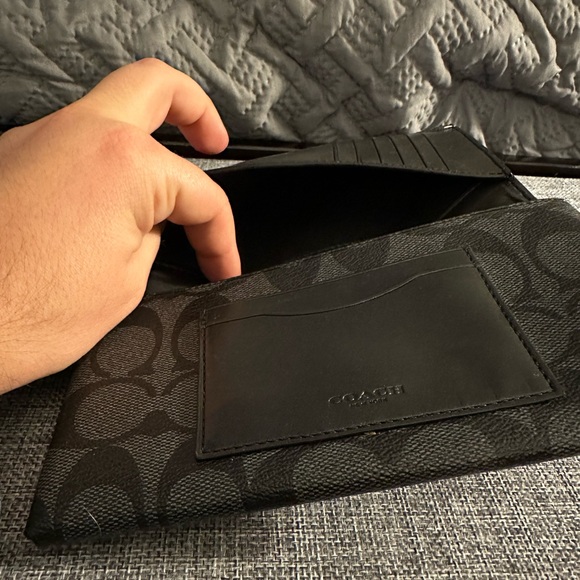 Unisex Coach Large Wallet - Black - Picture 5 of 6